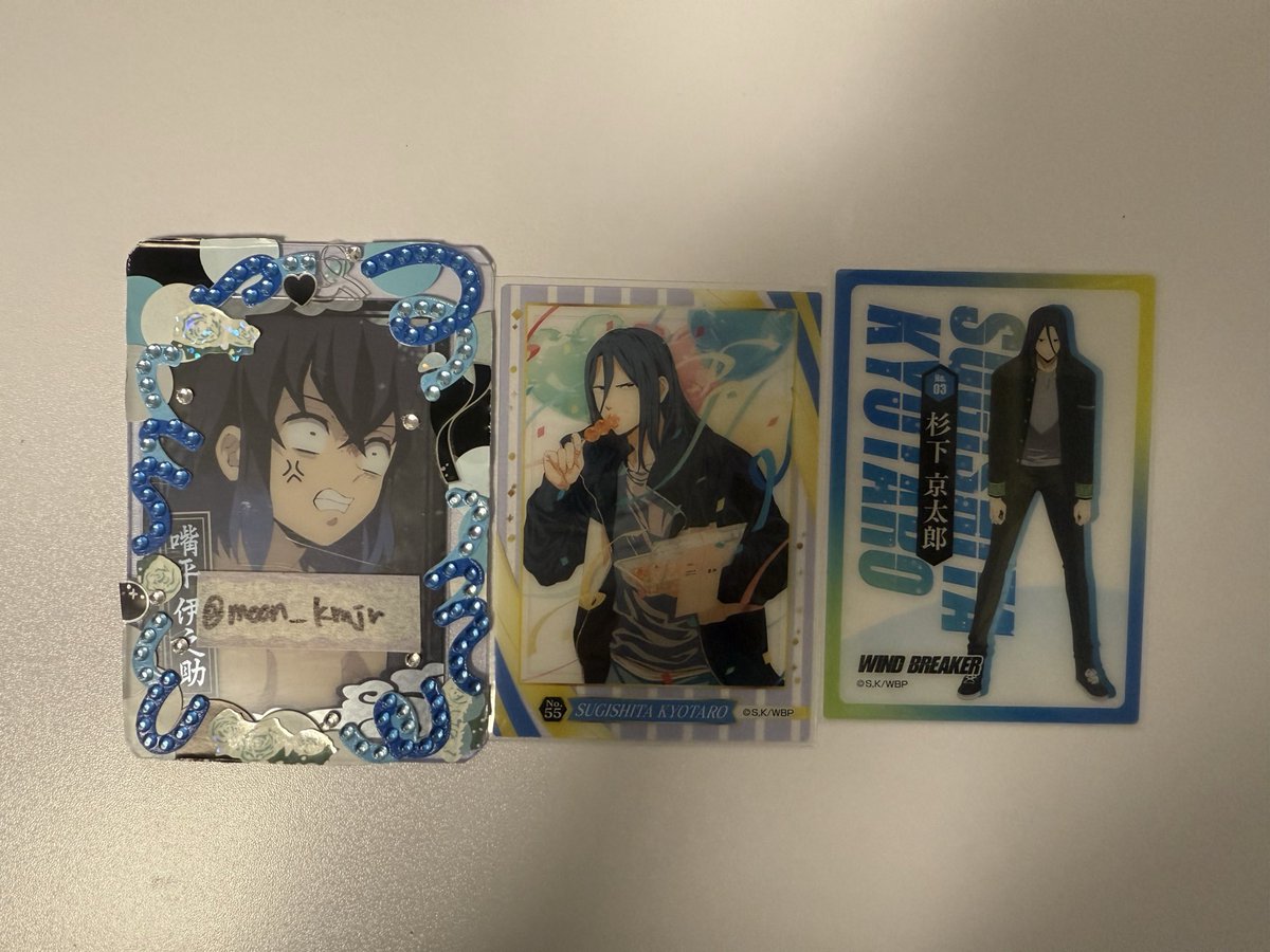 むーん tweet media
