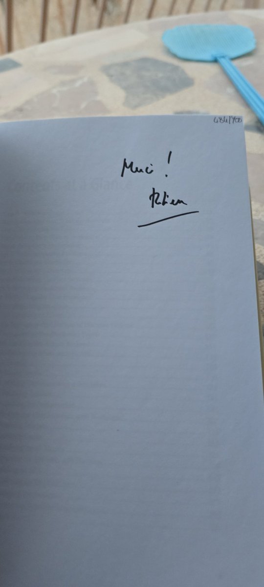 _DevNIX's tweet image. ¡Por fin apareció mi libro de @symfony 5 autografiado!