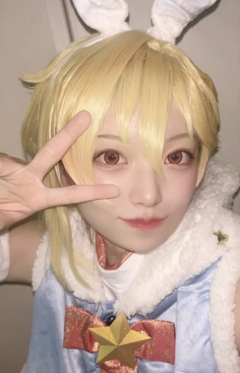 初だしなずなくん🐰🩵ྀི cos enst!!