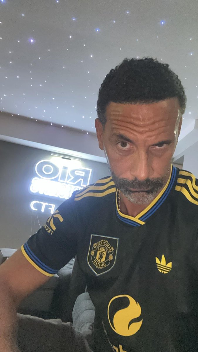 rioferdy5's tweet image. Did someone say back to back wins 👀
YANITED YANITED! 
Massive performance from the lads
Maguire - entering legendary status for late goals at Manchester United! 

8 games played (inc Arsenal, Chelsea, Man City + Liverpool) 

#MUFC