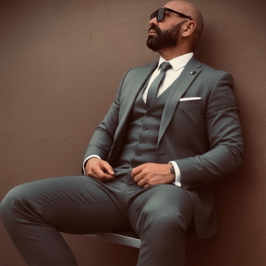 #suit #model #malemodel #suitwear