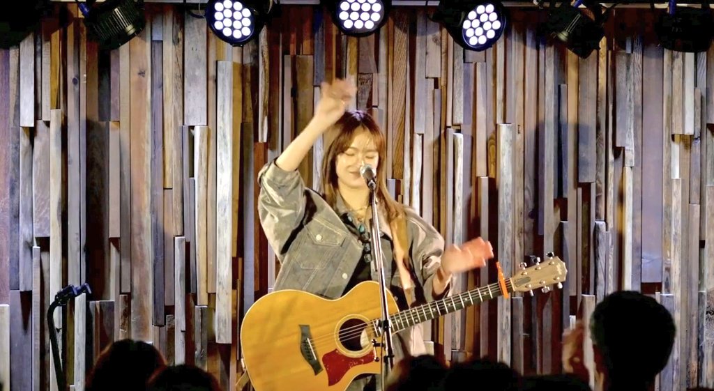 Leola_Family's tweet photo. 配信楽しかったよ♪
#Leola #VoicesinMotion #somenokyoto #TIGETLIVE https://t.co/lGzKOG40Xz