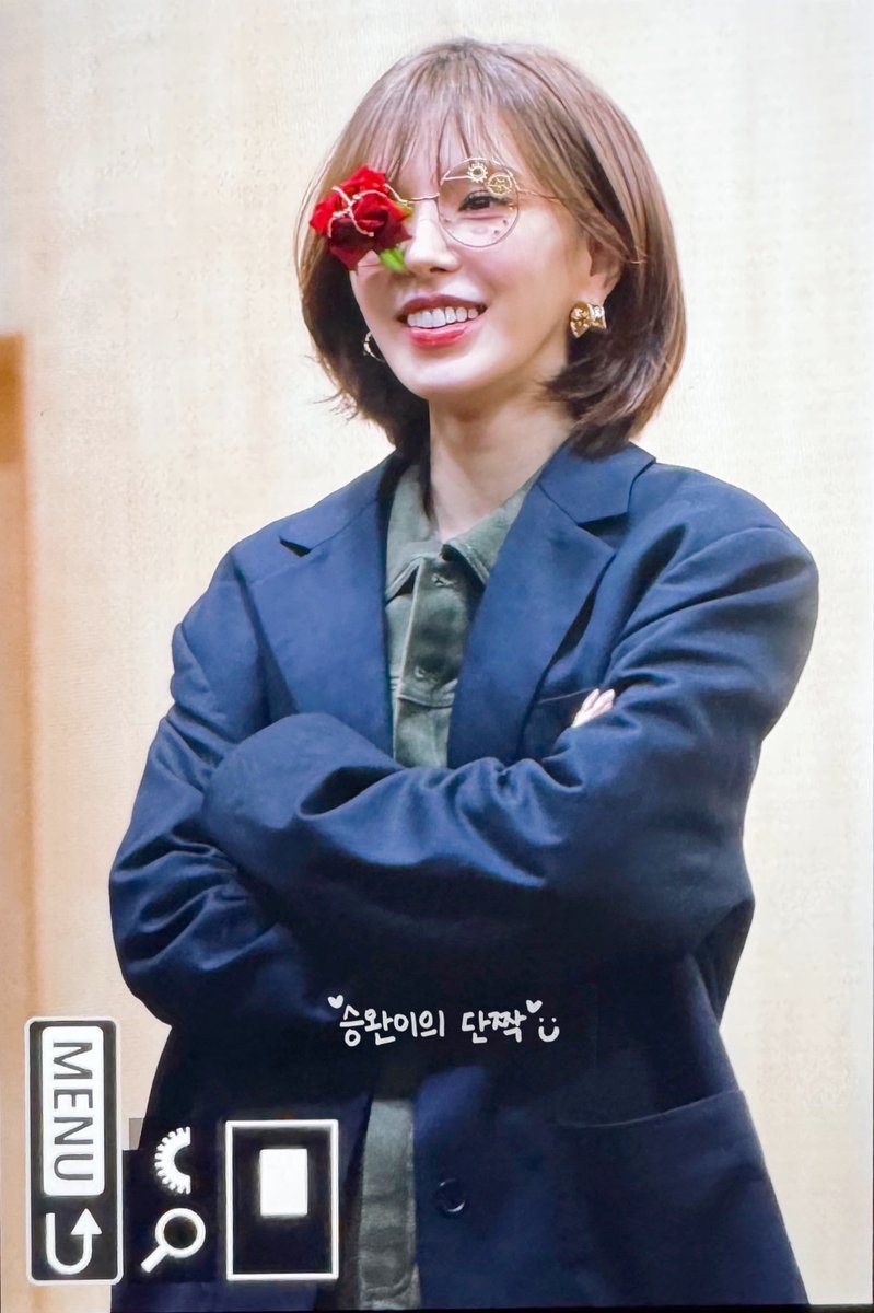 aloha_w221's tweet photo. 251019 비트로드 팬싸인회

#RedVelvet #WENDY #웬디 https://t.co/unbP9qvoYc