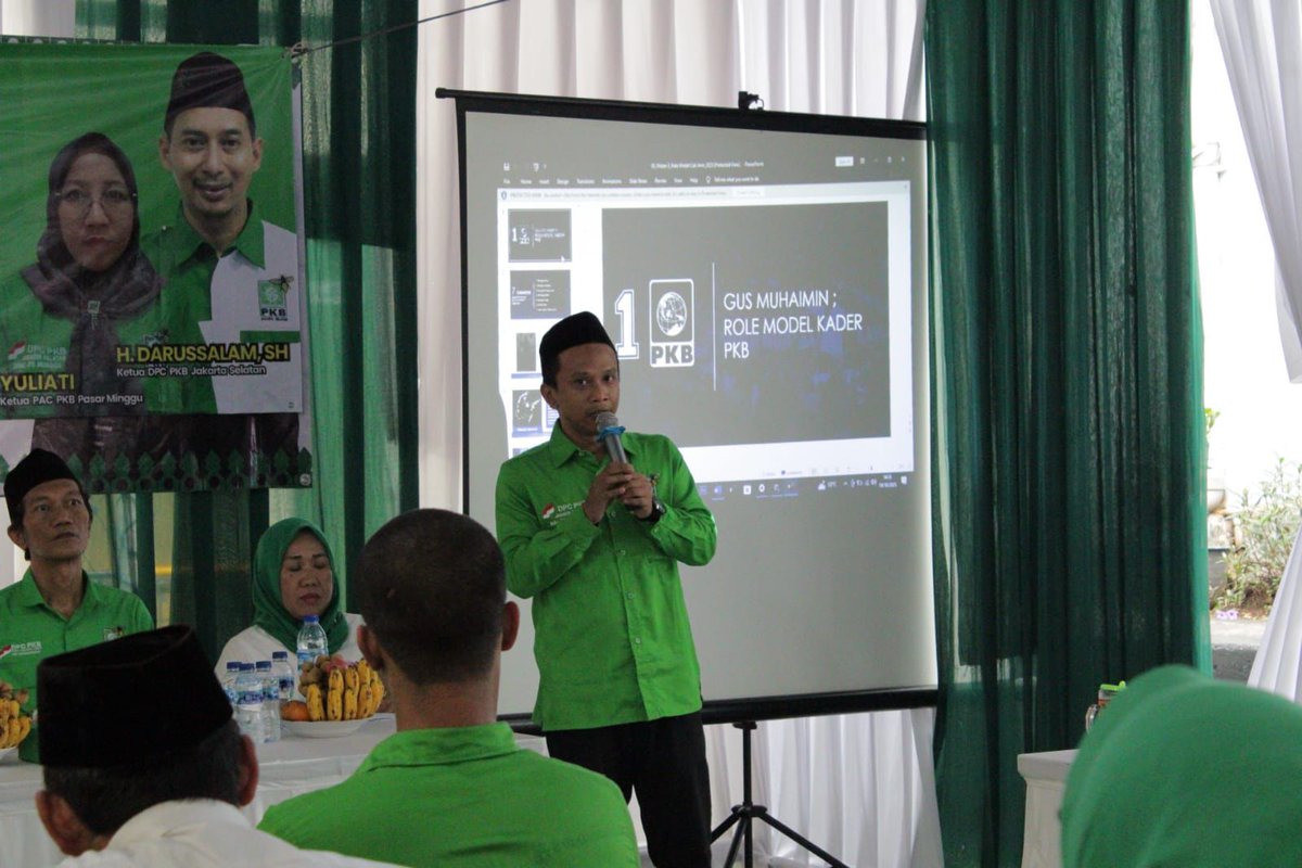 dpcpkbjaksel's tweet image. Terus bergerak untuk PKB masa depan Jakarta

@dpw_pkbjakarta @lkn_dpppkb @dpp_pkb 

#kaderloyalis #pkbmasadepanjakarta #pendidikankader