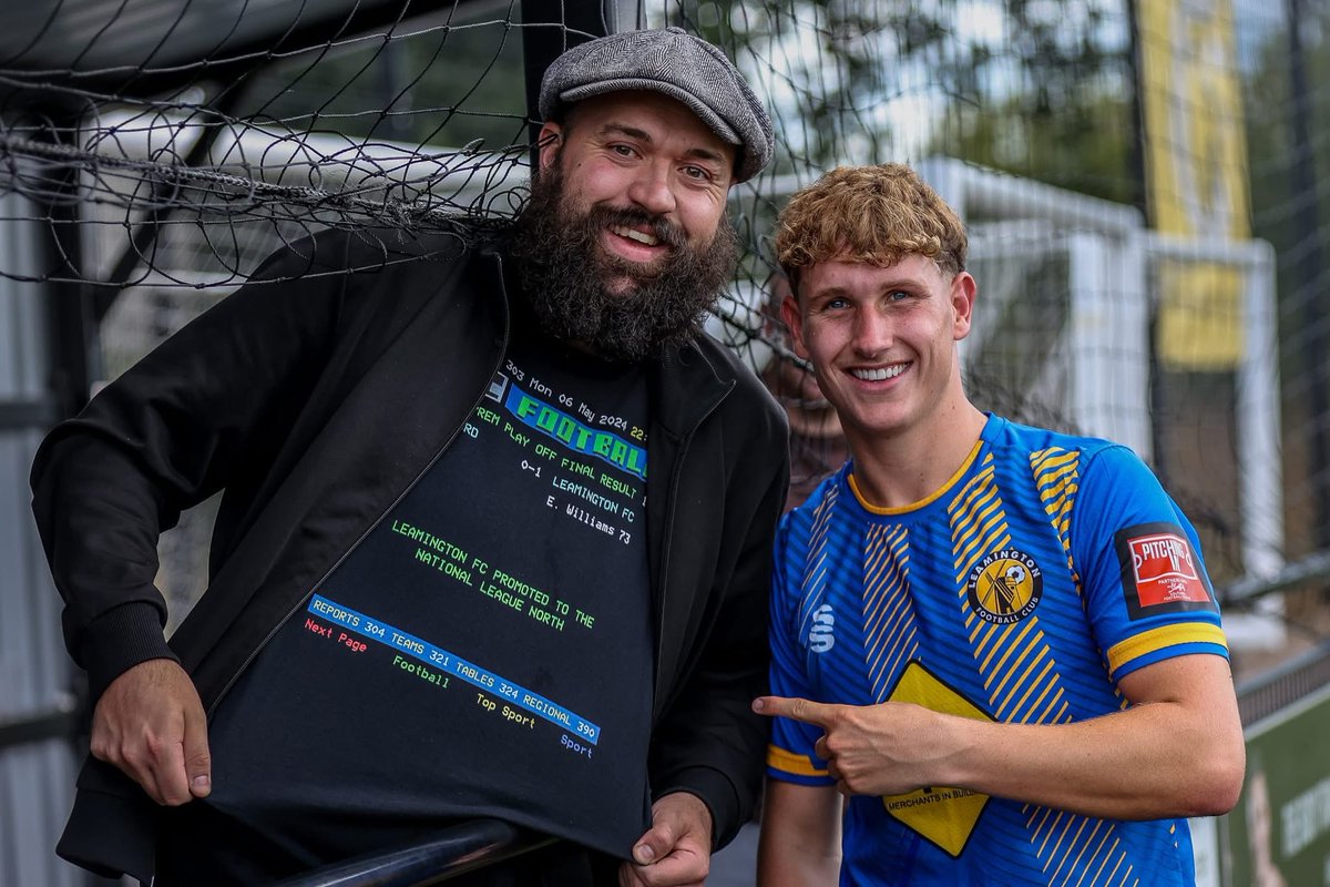 BrakesTrust's tweet photo. Our #10 has already cemented his name in the history books with a certain goal, in a certain play off final. We are very lucky to have him ๐๐ค
Itโs been one hell of a ton so far, hereโs to you Willo, congratulations ๐๐ป๐๐ป๐๐ป
#Brakes #EwanWilliams #BrakesTrust #100appearances https://t.co/8VYD0hl23A