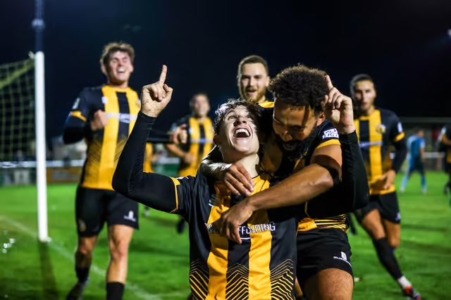 BrakesTrust's tweet photo. Our #10 has already cemented his name in the history books with a certain goal, in a certain play off final. We are very lucky to have him ๐๐ค
Itโs been one hell of a ton so far, hereโs to you Willo, congratulations ๐๐ป๐๐ป๐๐ป
#Brakes #EwanWilliams #BrakesTrust #100appearances https://t.co/8VYD0hl23A