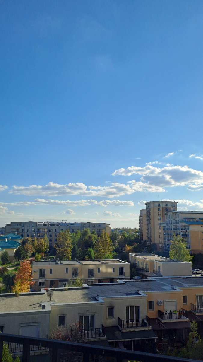 How I improved my life x3 in two weeks

Exclusively for <a href="/irys_xyz/">Irys (✧ᴗ✧)</a> fams🤍

- Moving to the perfect place for me.

No things that remind me of anything, no unnecessary clutter, no one to bother me, peace and quiet, everything is new. 

- Eating normally at regular intervals. 

A