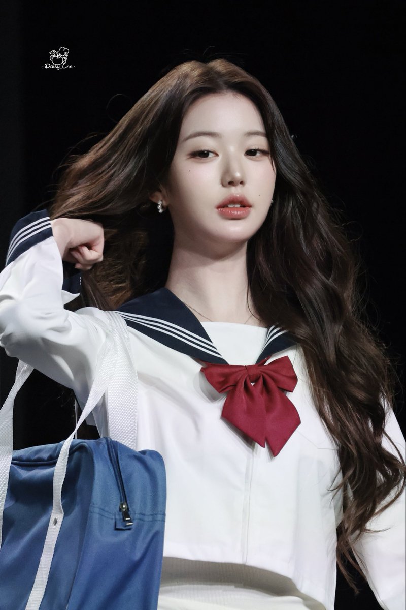 25.10.19

#아이브 #IVE #장원영 #JANGWONYOUNG #원영 #WONYOUNG #ウォニョン