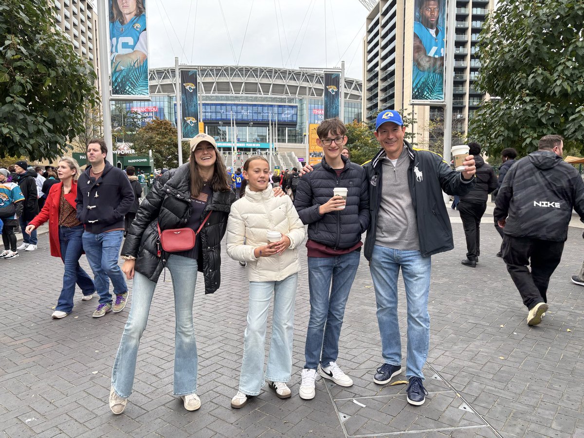 Ready for <a href="/nflnetwork/">NFL Network</a> #Londongames2025 #ramsvsjax #laramsvsjax