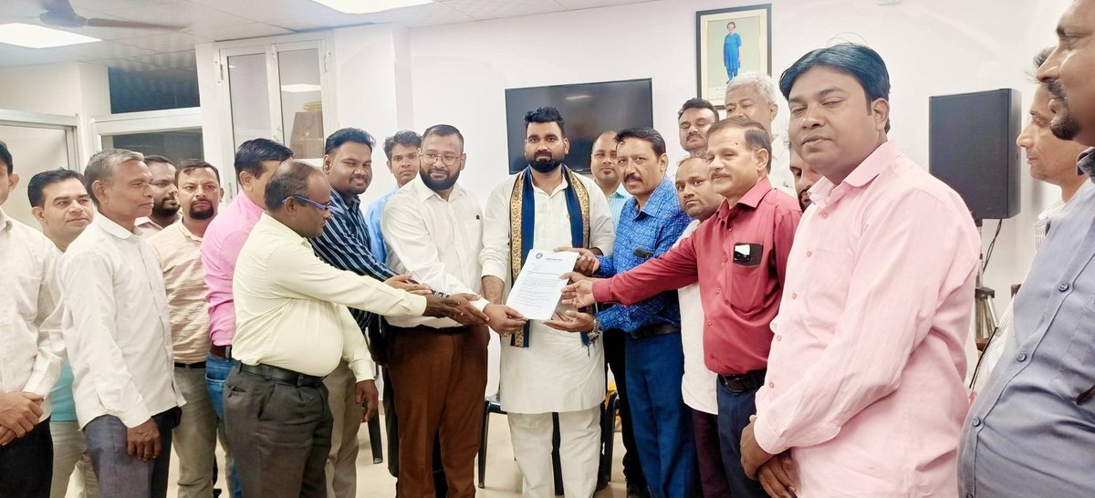 आज लखनऊ के असेंबली ऑफ़ गॉड्स चर्च में आयोजित मसीह समाज के कार्यक्रम में भीम आर्मी उत्तर प्रदेश के प्रदेश संयोजक <a href="/Drkuldeepbhargv/">Dr. Kuldeep Bhargav</a> जी ने सहभागिता की।

मसीह समाज के प्रतिनिधियों ने प्रार्थना सभाओं में बाधाएँ और पादरियों पर हो रही कार्यवाहियों को लेकर ज्ञापन सौंपा।