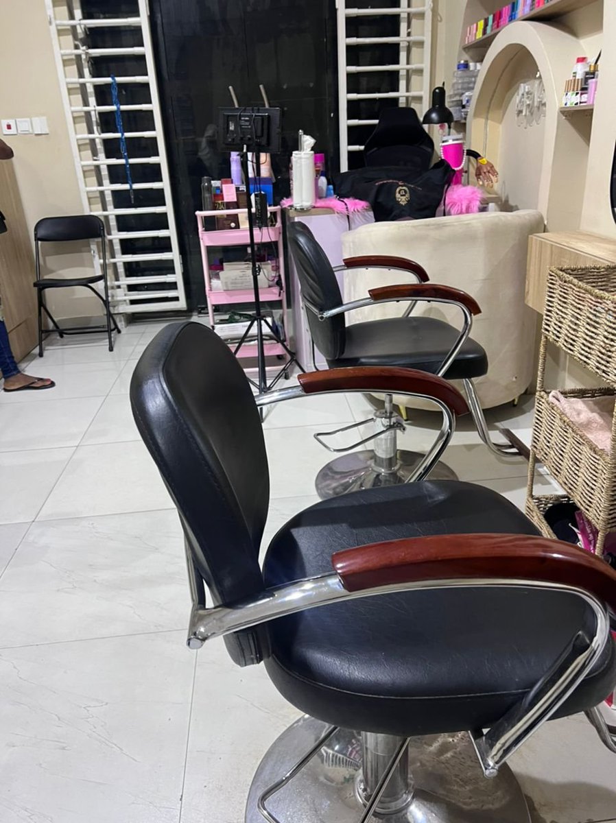 HumbleDeclutter's tweet image. Item: Two neatly used Salon chairs 
Price: 110k each 
Location: Agungi, Lekki
Defect: None. Very neat