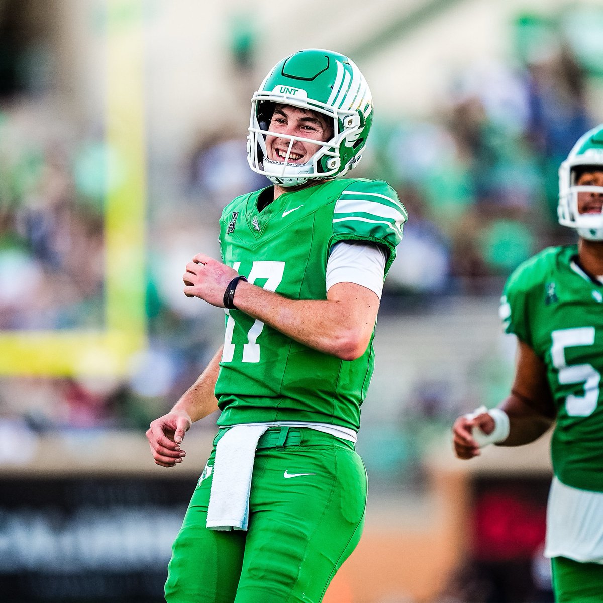 Good morning everyone

UNT now has the No. 1 scoring offense in the country (45.0 ppg) 

Have a great Sunday 

#GMG🦅