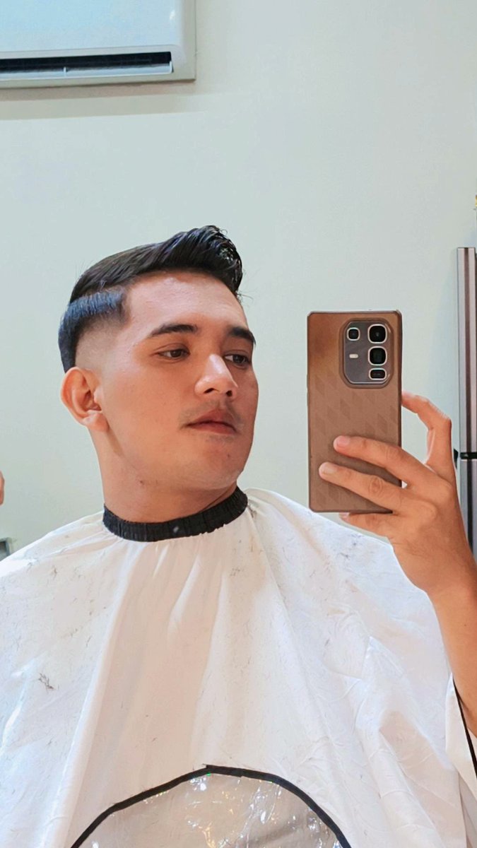 Polyko25's tweet image. Fresh Cut ✂️