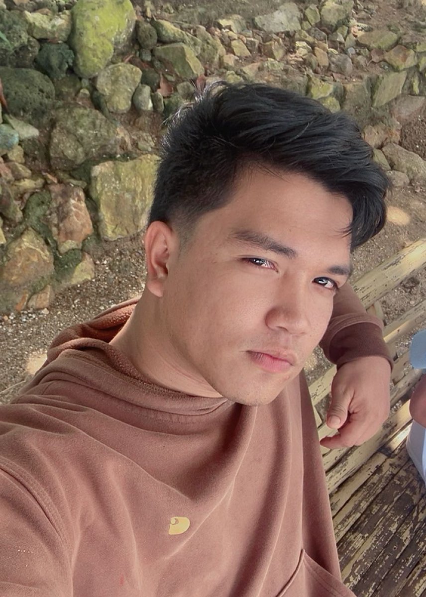 itsMejAyDump tweet media