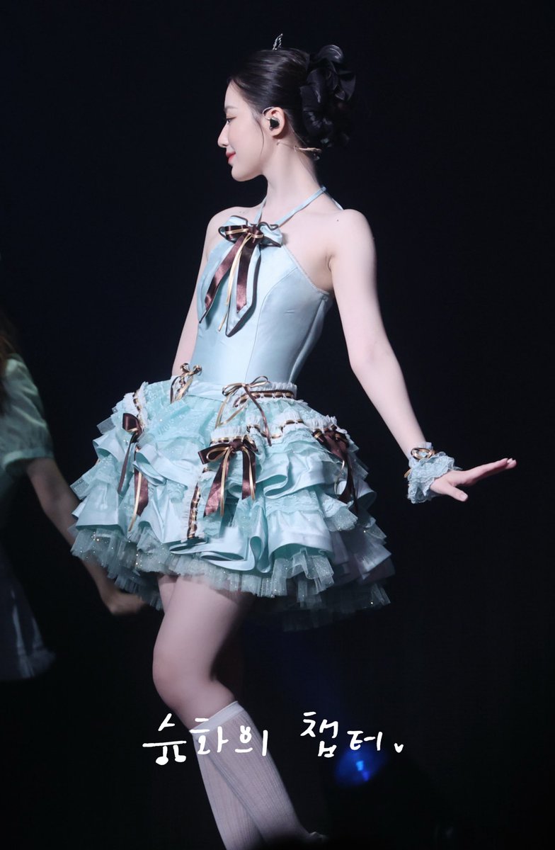 chapter_ysh's tweet image. 251019

슈화쨩~🩵

#아이들  #여자아이들 #GIDLE #IDLE  
#슈화 #SHUHUA #舒華