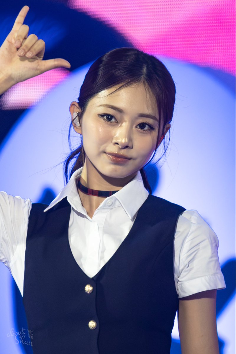 251018 

#TWICE #트와이스
#TZUYU #쯔위 #子瑜 #ツウィ