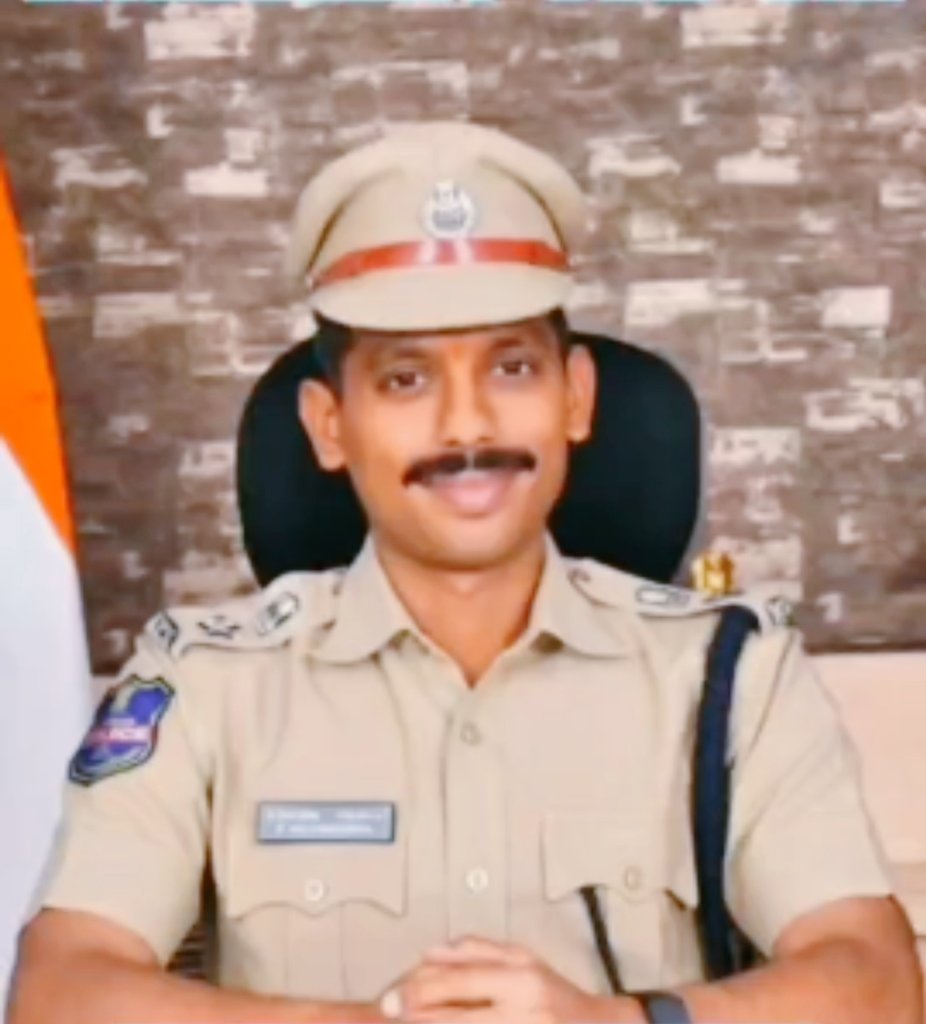 Devi03058129's tweet image. Hats off to you and team sir
@ChaitanyaIPS 
@cp_nizamabad 
#Respected 🙏💐🕉️✅