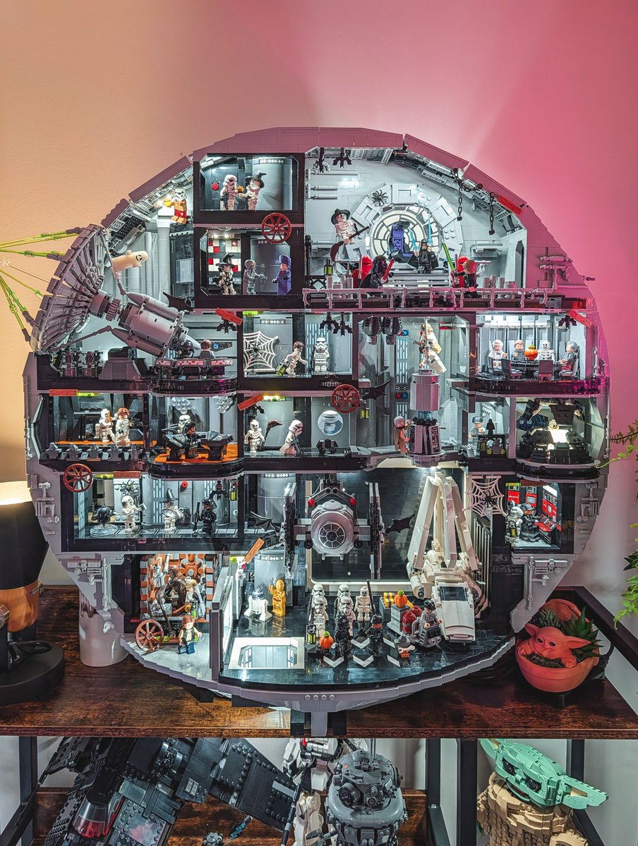 40 led lights later and the ucs death star is ready for halloween