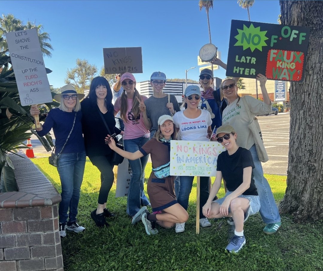 Anna Kendrick (<a href="/AnnaKendrick47/">Anna Kendrick</a>) on chrissiefit's instagram stories.