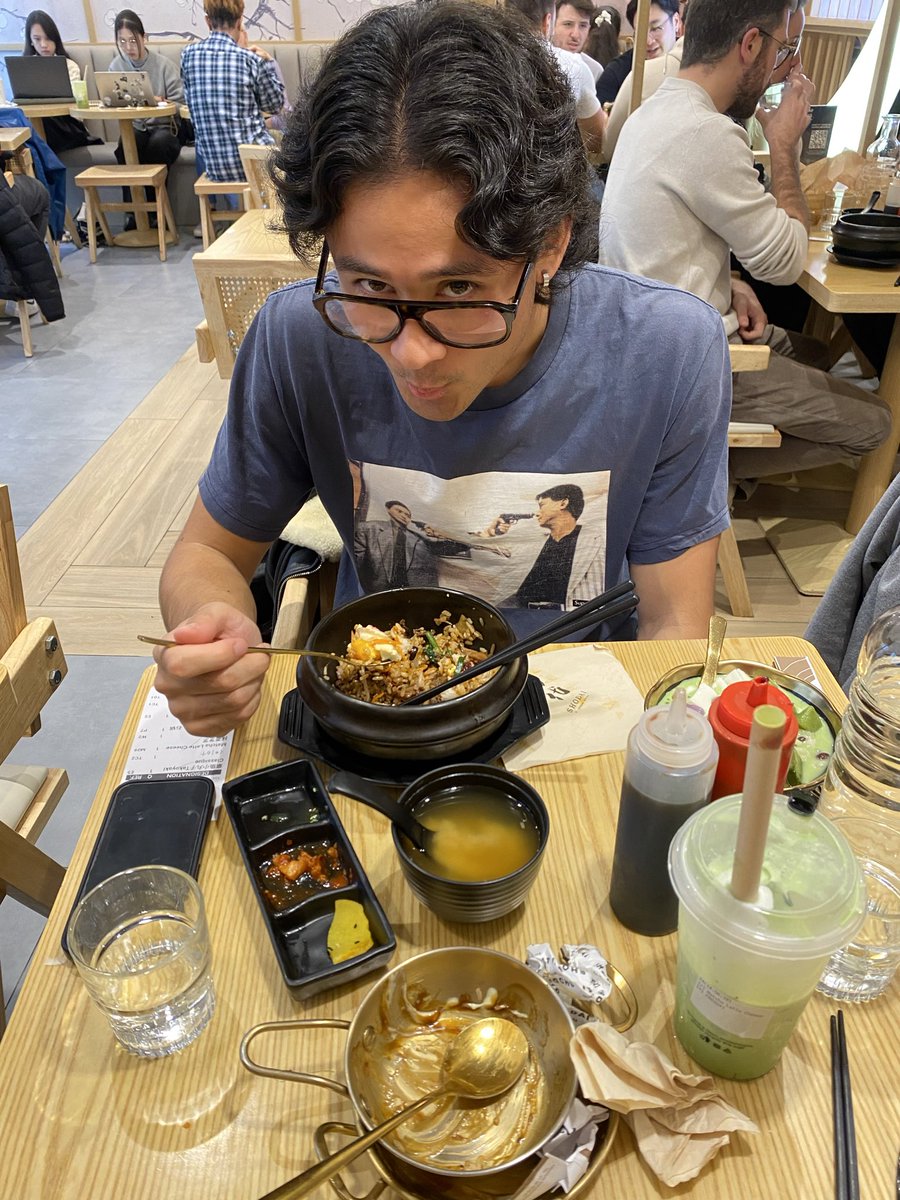 Moi et mon copain à shodai matcha 😊💖💘🌸💓🌸💞💖💓💞💖(mskn il se fait traîner alors qu’il veut juste manger un tacos 3 viandes)