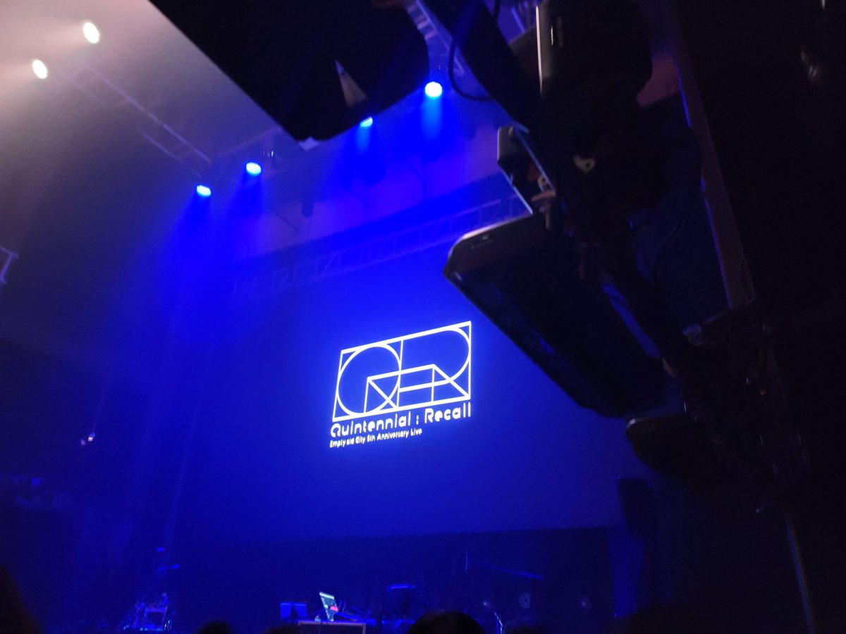 Aiki_Nogami's tweet photo. Empty old City 5th Anniversary Live "Quintennial: recall"行ってきました✌️✌️
ゲストのSuchさん、はしメロさんから始まり『Buffer』で締め括られた最高なライブ( T꒳T)
EoCの世界観が大好きです🫶
五周年、本当におめでたい!🎉🎉🎉
#FNiC
#EmptyoldCity
#Quintennialrecall
#ゴミダスといっしょ https://t.co/DVyHaDwpFl