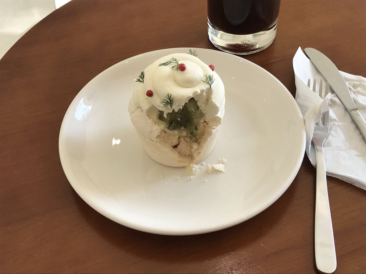 1ovelog's tweet image. 계획없이 들른 곳이 맛있으면 엄청 기쁘지않나요? 
저한텐 오늘 여기가 그랬어요. 🍈🌿🥒🎂
