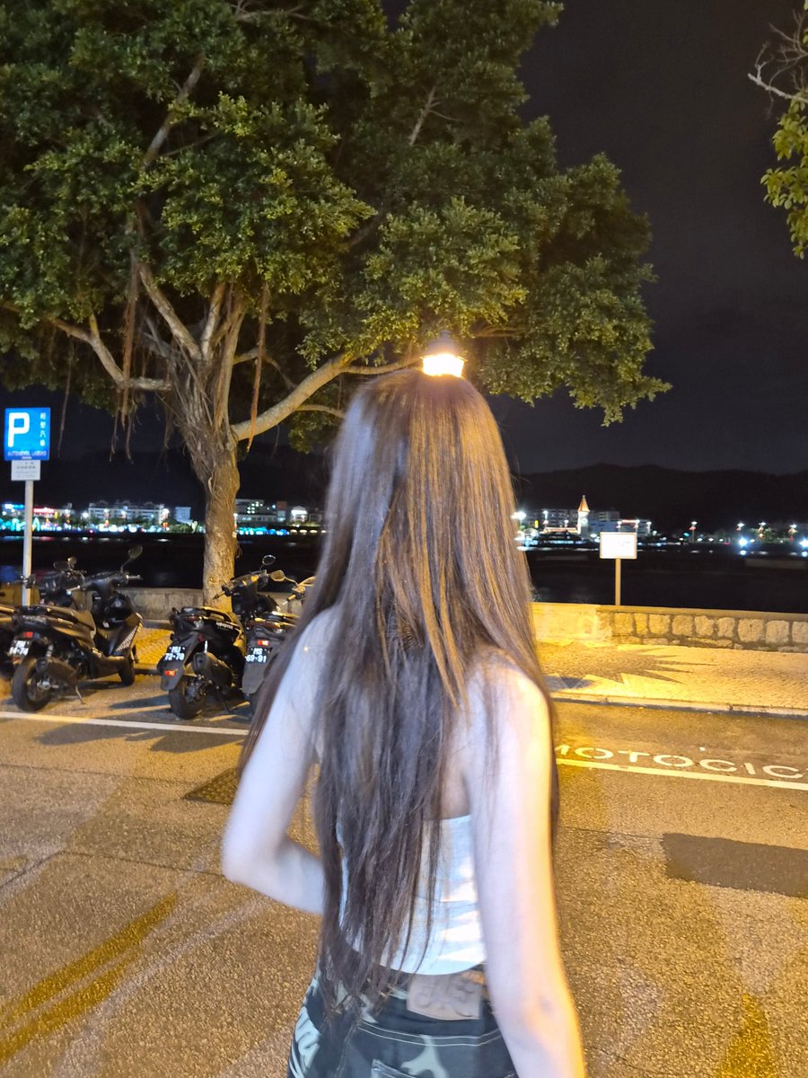 H2H_CRMN's tweet photo. 🤍😉
#CARME #카르멘 https://t.co/z7LV6ji3pW