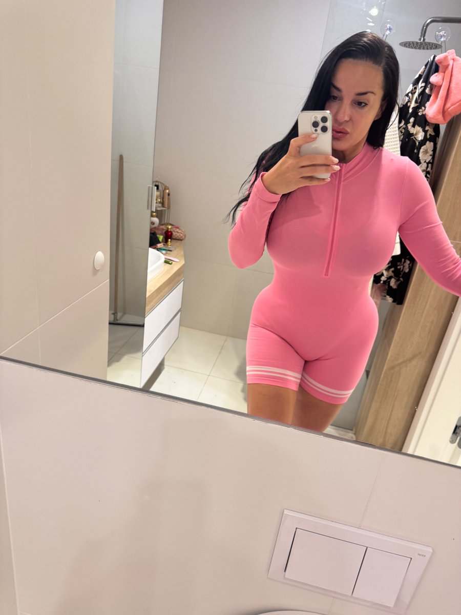 paula marciniak tweet media