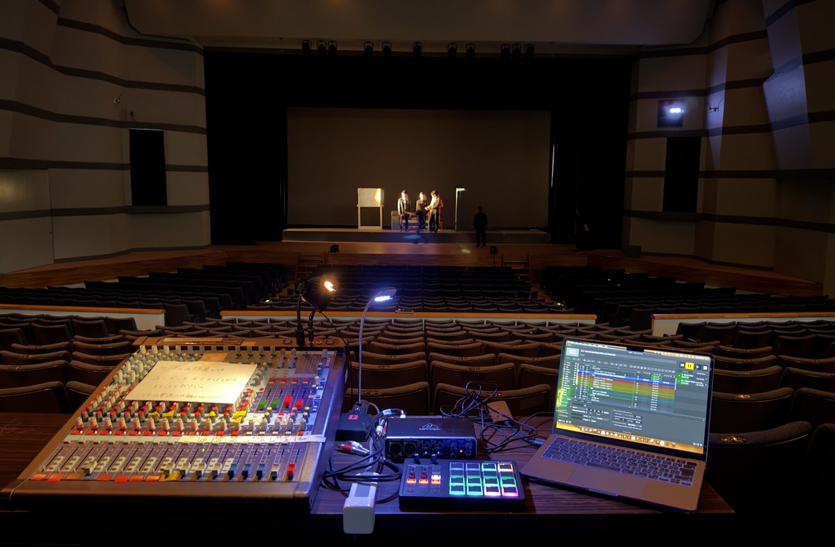 栃木県南ブロック大会お疲れ様でした。
車掌、堀川（上官）、音源編集をやってました。
県大会頑張ります！

そして、、
なんとなんと、栃高は音響装置が一新しました