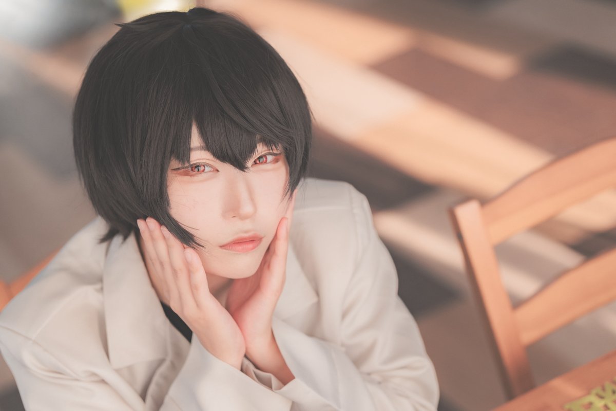 .
      甘やかして…？

cos/enst/朔間凛月
photo.<a href="/pataphoto_rila/">ぱたぱー✨🎤</a>