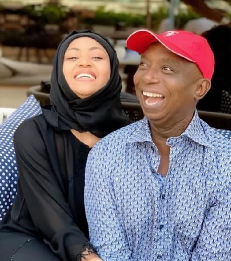 AustineVersatil's tweet photo. Breaking News: Massive jubilation all over single mother, divorcee camps worldwide as Regina Daniels moves out of Ned Nwoko's house in tears after her husband allegedly beat her up during a heated argument. https://t.co/njpvaoAJYJ