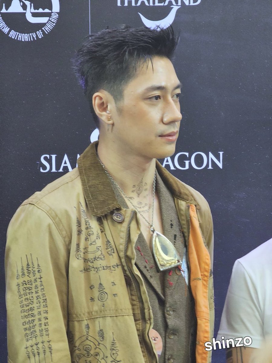 lemonmi58269773's tweet image. อัญเชิญพระประธานมาห้อยคอรึป่าวคะ องค์ใหญ่มาก 🤣🤣🤣🤣🤣🤣

JAM AT SIAM PARAGON

#๒๗FRIDAYxJAM
#SiamParagonBIFW2025xJam
#แจมรชตะ