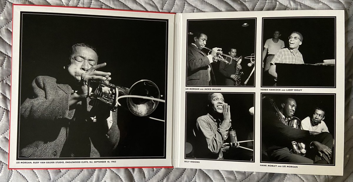 manik_sakin's tweet image. #Cornbread by #LeeMorgan

Lee Morgan tp
Jackie McLean as
Hank Mobley ts
Herbie Hancock p
Larry Ridley b
Billu Higgins d

#lp #vinyl #vinyljunkies
#jazz #hardbop
#sundayjazzclub

youtube.com/watch?v=98IWJD…