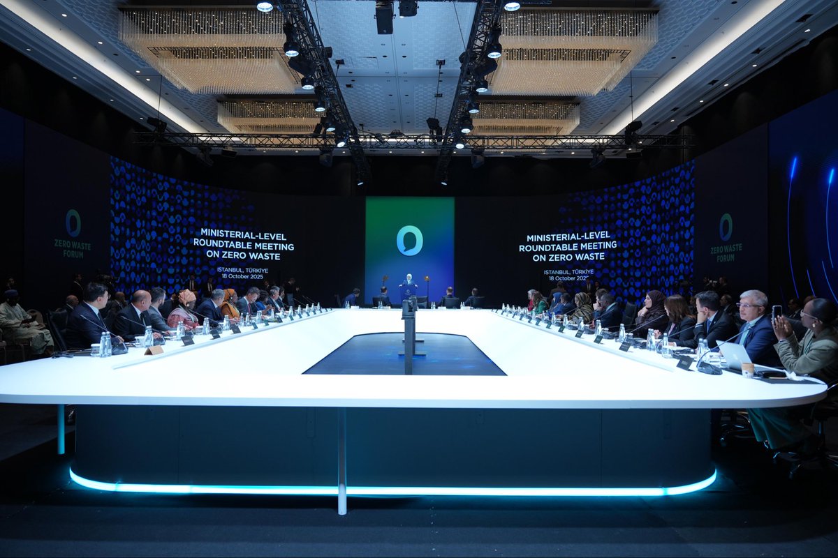 İstanbul’da düzenlenen Sıfır Atık Forumu’nda insan, mekan ve dönüşüm üzerine çok güçlü bir farkındalık yaşandı. Dünyanın geleceği için 108 ülkeden temsilciler bir aradaydı. Harika bir adım 🌱 #zerowasteforum