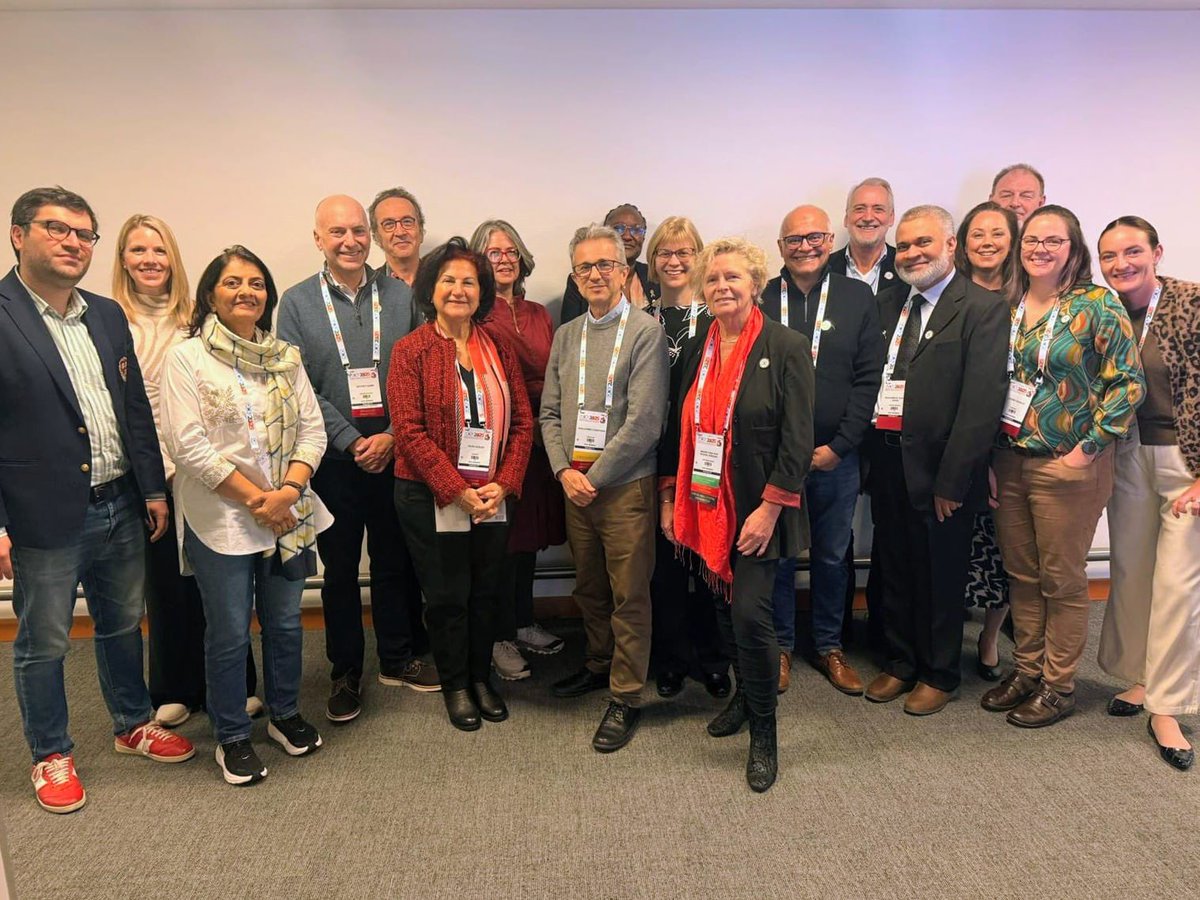 JenniferGeel tweet media