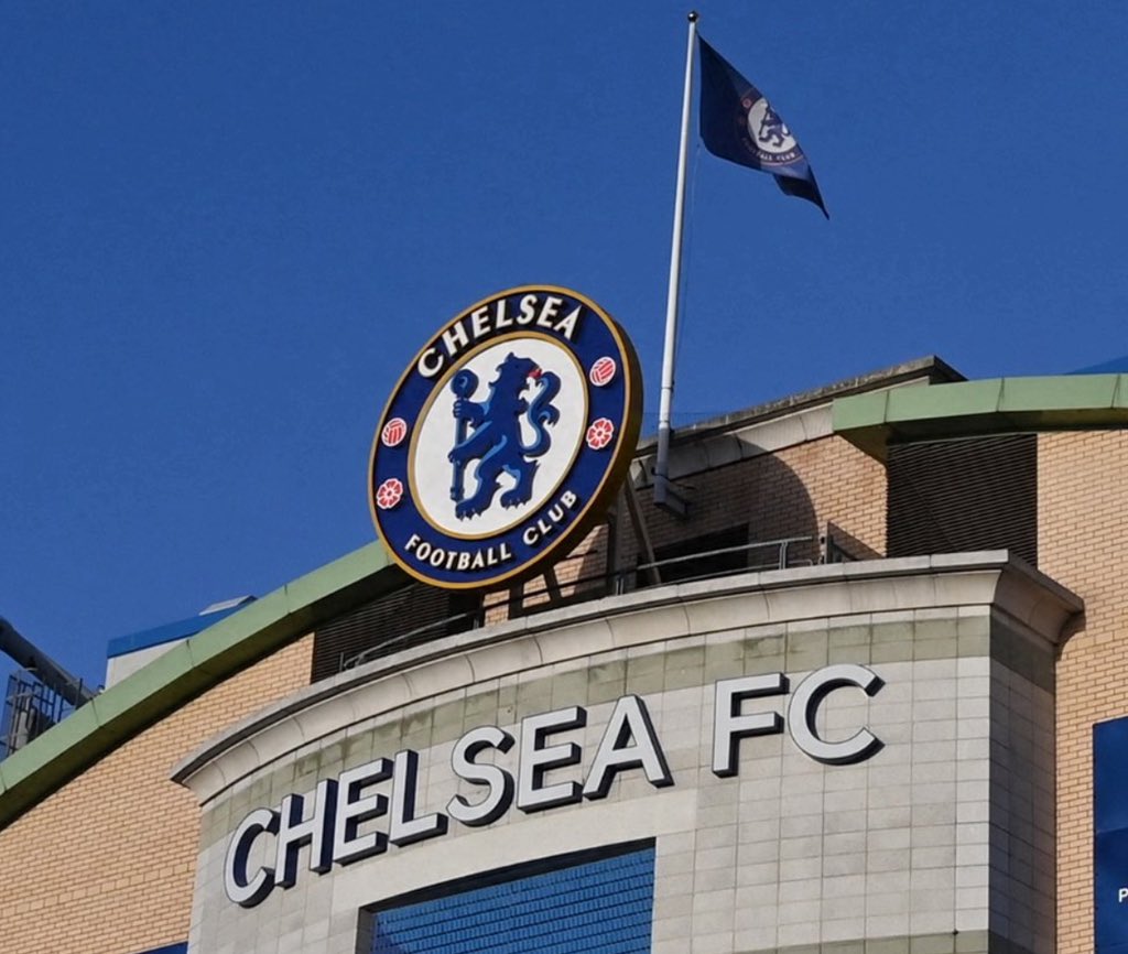 FabrizioRomano's tweet image. 🚨🔵 Chelsea are closing in on the appointment of former Liverpool director of scouting Dave Fallows.

Senior role ready for Fallows as he’s gonna be part of the current structure including Paul Winstanley, Laurence Stewart, Joe Shields and Sam Jewell.