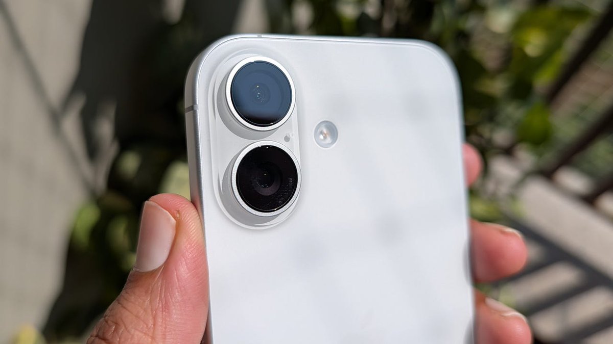 Rakshit_code's tweet image. 📱 Apple iPhone 17 Review - IGN - Apple&apos;s best entry-level iPhone in years.
🔗 ign.com/articles/apple…
#Apple #Iphone #17
