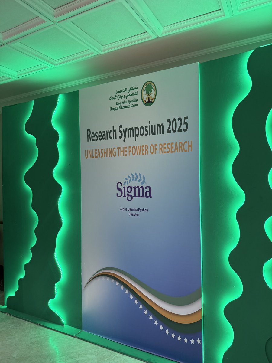 عـــــمرو tweet media