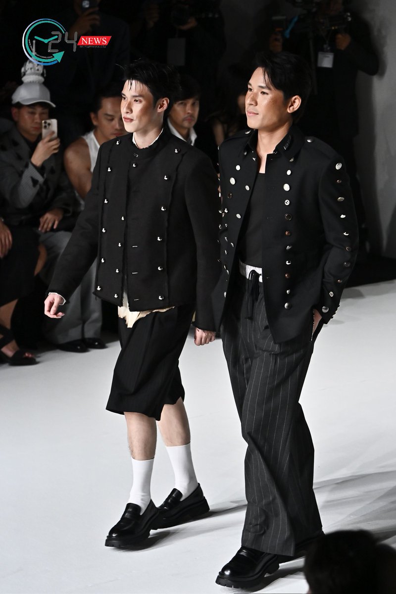 #เพิร์ลพีค ร่วมเดินแบบให้ ๒๗ Friday ในงาน #SiamParagonBIFW2025

PEARLPEAK AT SIAM PARAGON
#SiamParagonBIFW2025xPearlPeak
#PearlPeak