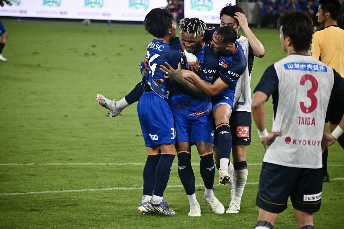 ko_viv's tweet image. ＃松本天夢　
＃マテウスジェズス　
＃ディエゴピトゥカ

#vvaren #vvaren2025 #Jリーグ #長崎甲府