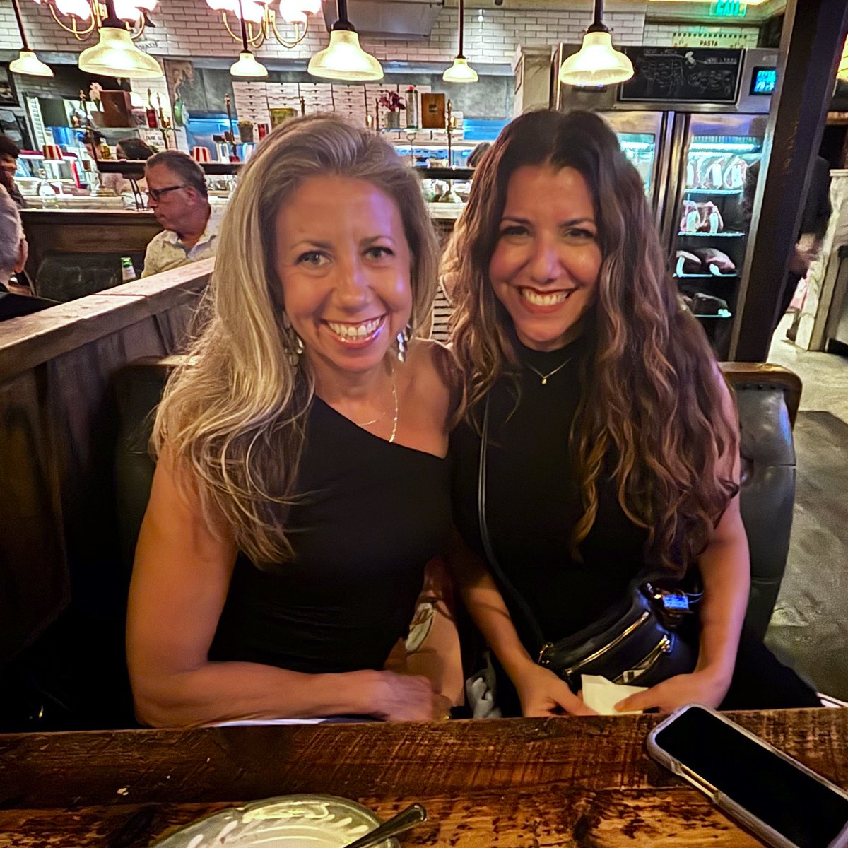 I had the best time celebrating my sister’s birthday last night. And I am so grateful. 🥰<a href="/dlbrumby1/">Dianna Brumby</a>