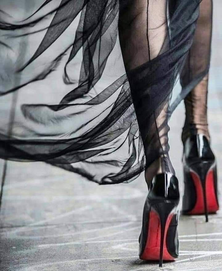 "To feel like a woman, wear heels, to feel like a goddess, wear five inches”