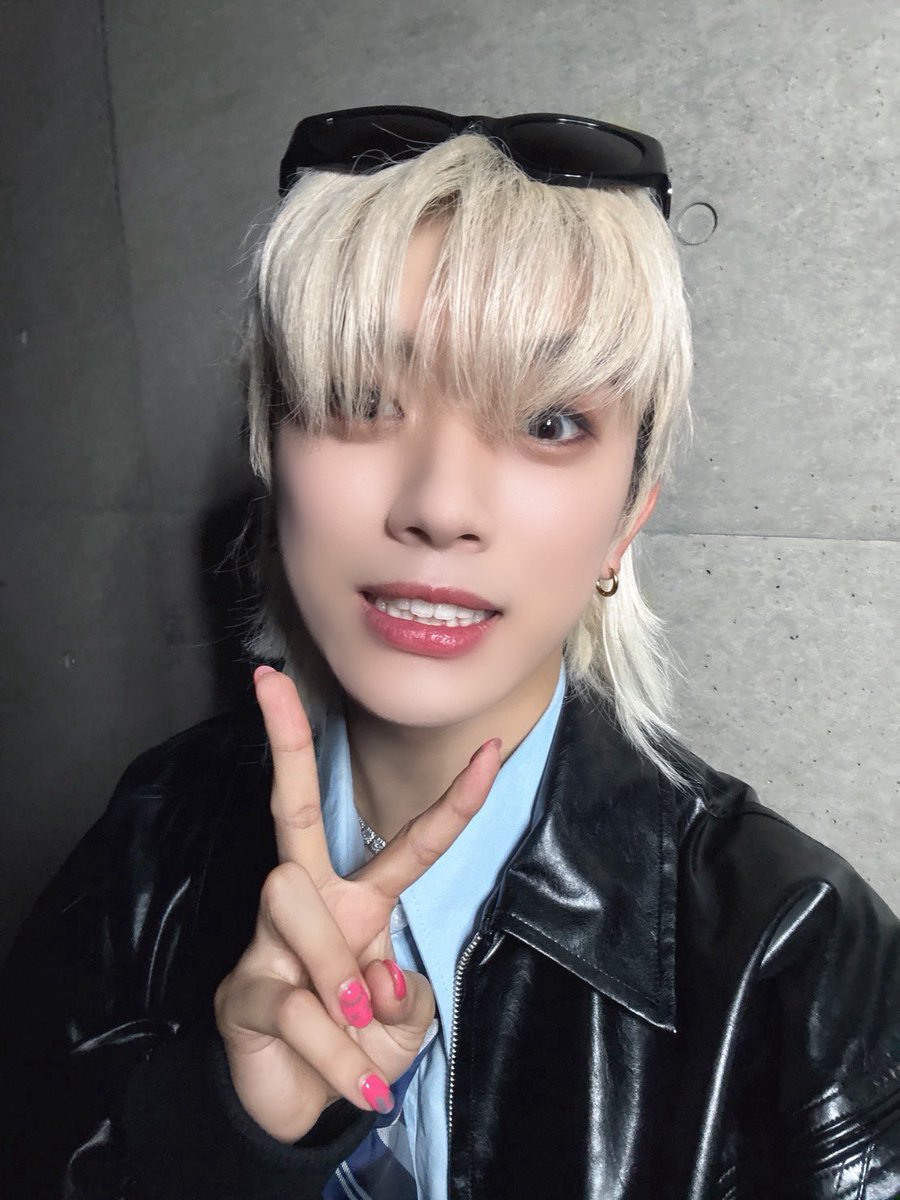 [#平本健]
明日から月曜日！！
一週間頑張ろーぜーー！！

#DXTEEN #HIRAMOTOKEN