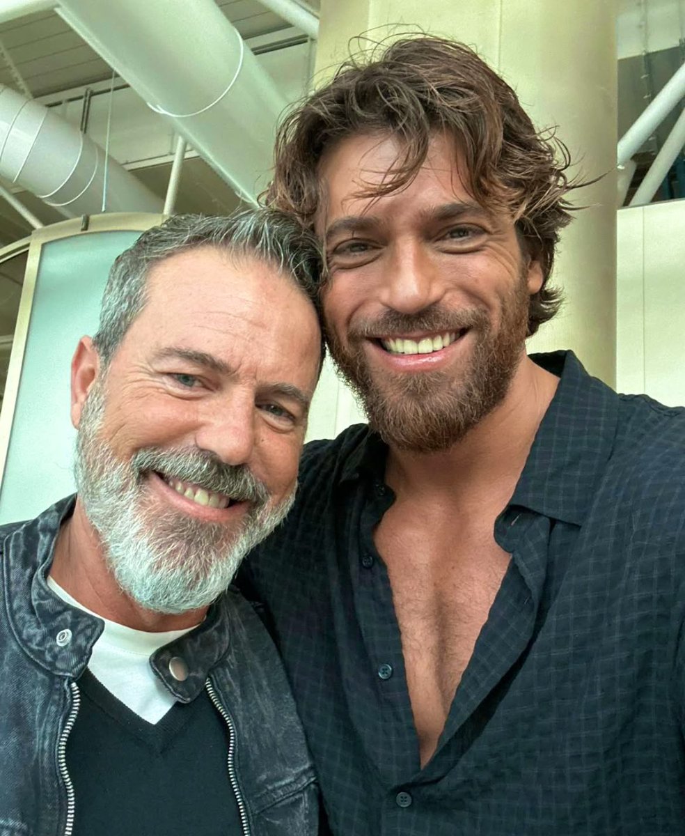 Un nuovo viaggio sta per cominciare, in un'altra città e in un'altra lingua. Non sarà un percorso semplice, ma ormai vivi di sfide ogni giorno, e sono certo che anche questa volta saprai trasformarlo in un successo.❤️⚔️💪

L’amicizia, quella vera! 🫶

#CanYaman #RobertoMacellari