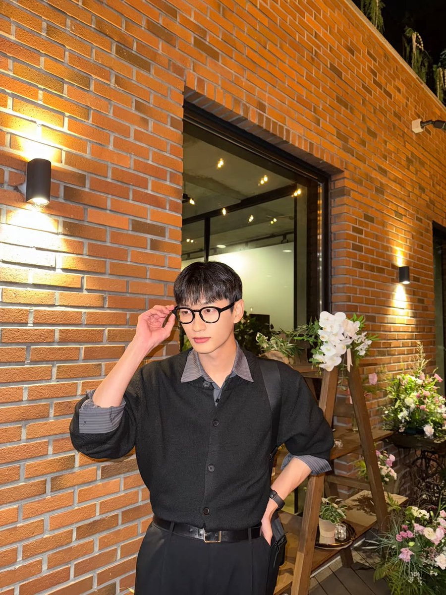 kimtaedongbr's tweet photo. #OMEGA_X #오메가엑스   #TAEDONG   #태동 #iykyk  @OmegaX_members   @OmegaX_official https://t.co/JoWqmxl9H2
