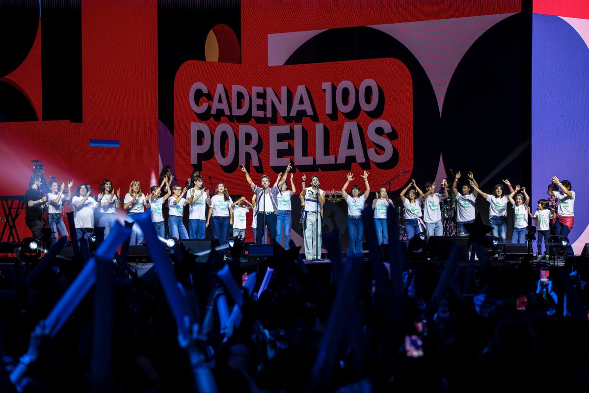 Todas las fotos 📸 || #Cadena100PorEllas vuelve a sentir el abrazo del público un año más 🩷

<a href="/_MaluOficial_/">Malú</a> <a href="/yareaguillen/">Yarea🌙</a> <a href="/LeireMo/">Leire Martínez</a> <a href="/EF_MARIPOSA/">Efecto Mariposa</a> <a href="/OBKoficial/">OBK</a> <a href="/hermidagonzalo/">Gonzalo Hermida</a> o <a href="/PaulaMattheus/">Paula Mattheus</a> han sido banda sonora de lujo 

➡️ flickr.com/gp/myipop/27Mk…