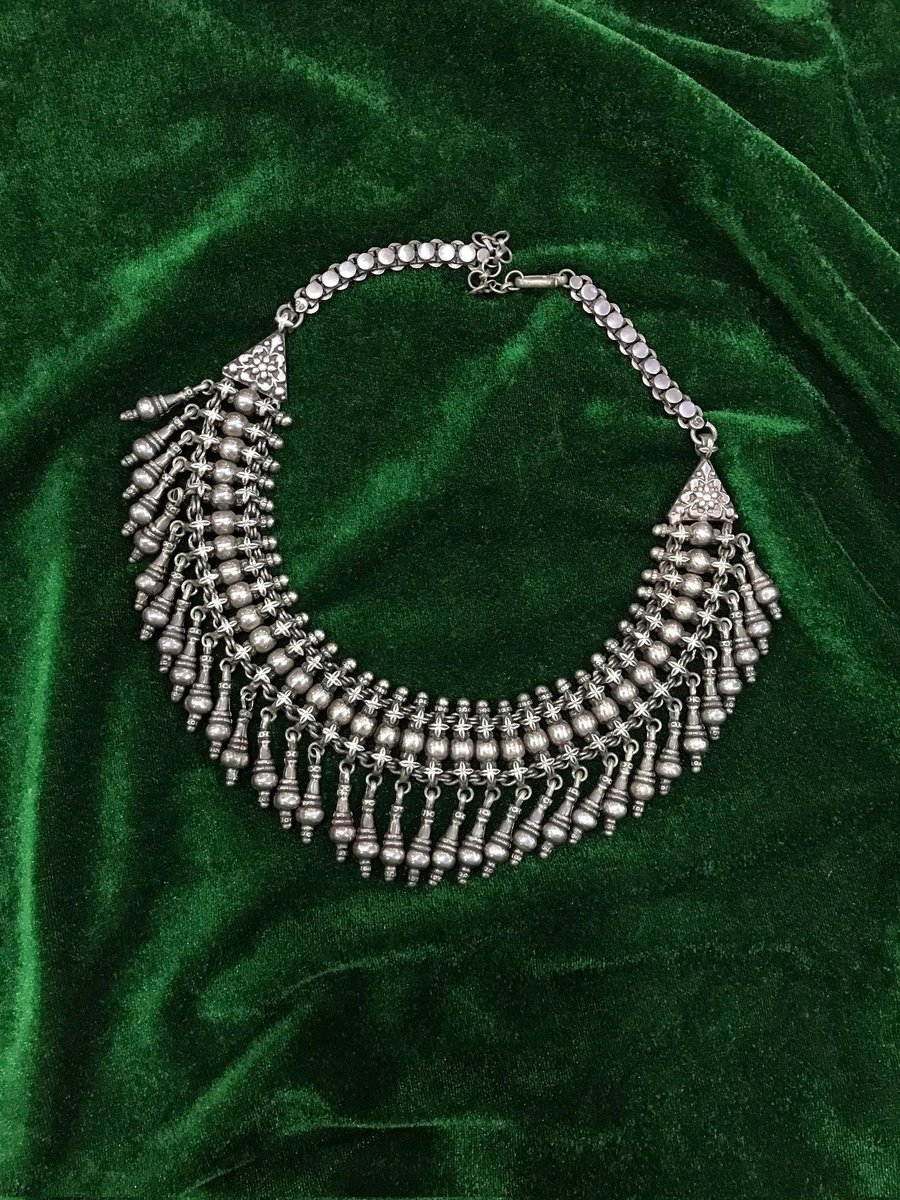 TimesAlgebraIND's tweet image. BIG NEWS 🚨 India’s largest precious metals refinery has officially RUN OUT of silver stock — for the FIRST TIME in history 😳
And Someone said Indian Economy is dead 😭
India has literally drained the world’s silver this festive season
Unprecedented demand from Indian buyers…
