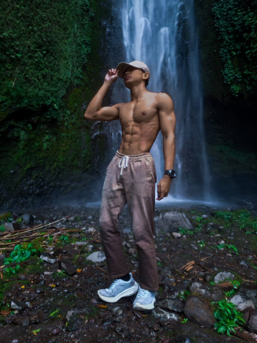 Basah2 an kemana lagi yakk