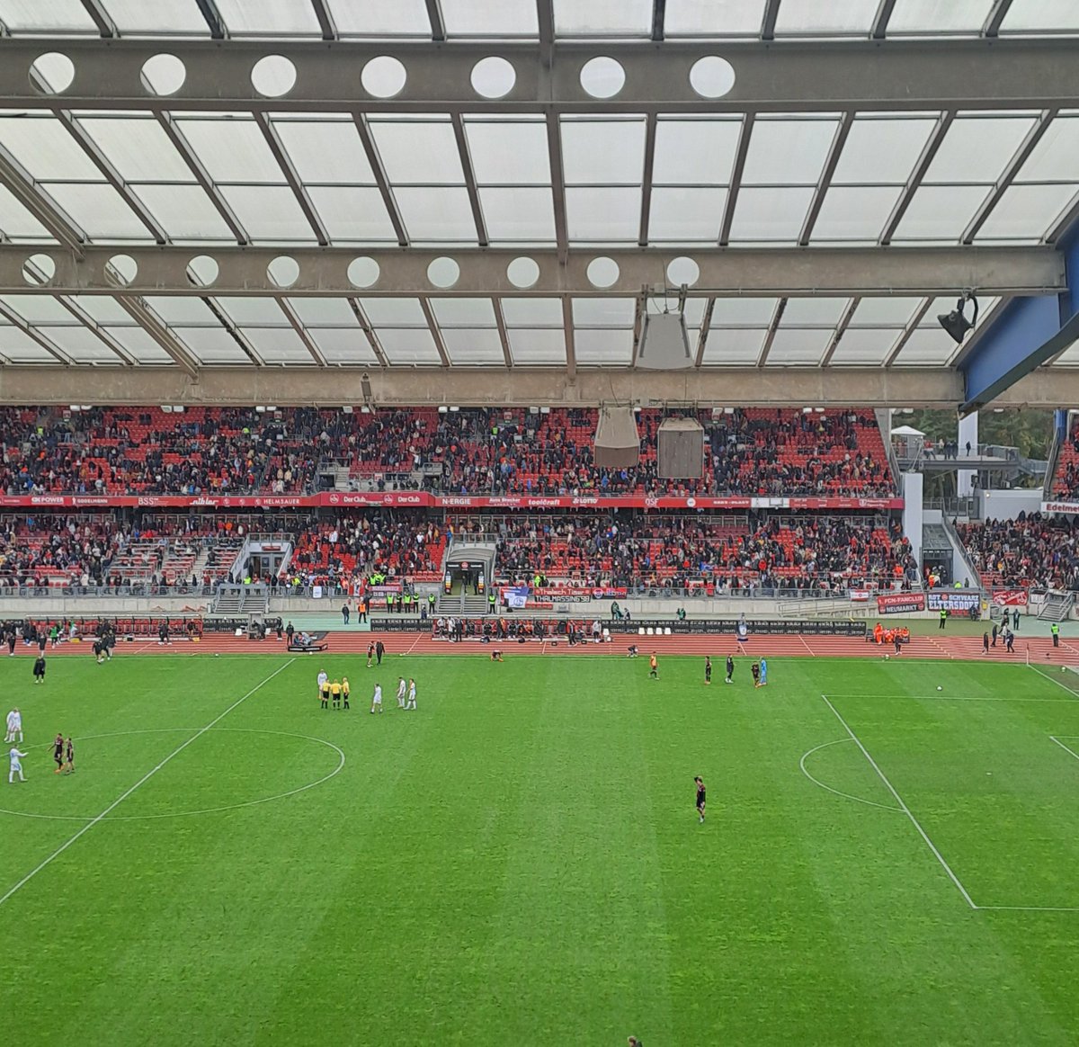Glubb v Kiel 1:1

Schlecht war heute (chronologisch): Stadionregie, Kiel, Gästestimmung, Kiel, die fußballerische Qualität im Spiel, Kiel, der Glubb, die Gesamt-Stimmung, die Chancenverwertung, Kiel, der Glubb.

Desolates Kiel, schwacher Glubb, schlechtes Spiel, naja
#fcn #fcnksv