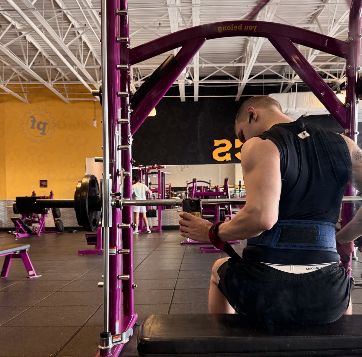 Waistbands in the Wild 🤠💪🏼